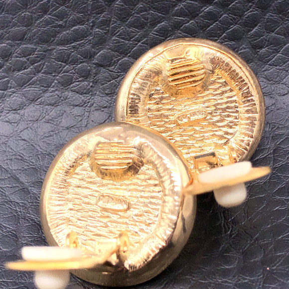 Vintage Roman Clip On Rhinestone Earrings Faux Pearl Dome Gold Tone 80s - Picture 5 of 8